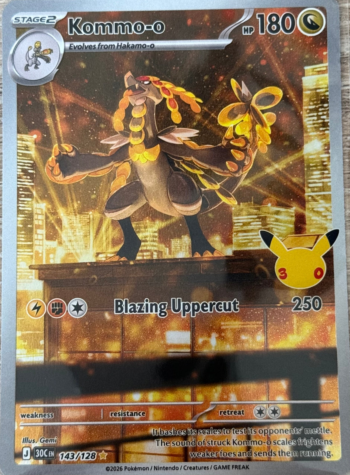 Near Mint - Kommo-o 143/128 - Pokémon 30th Celebration